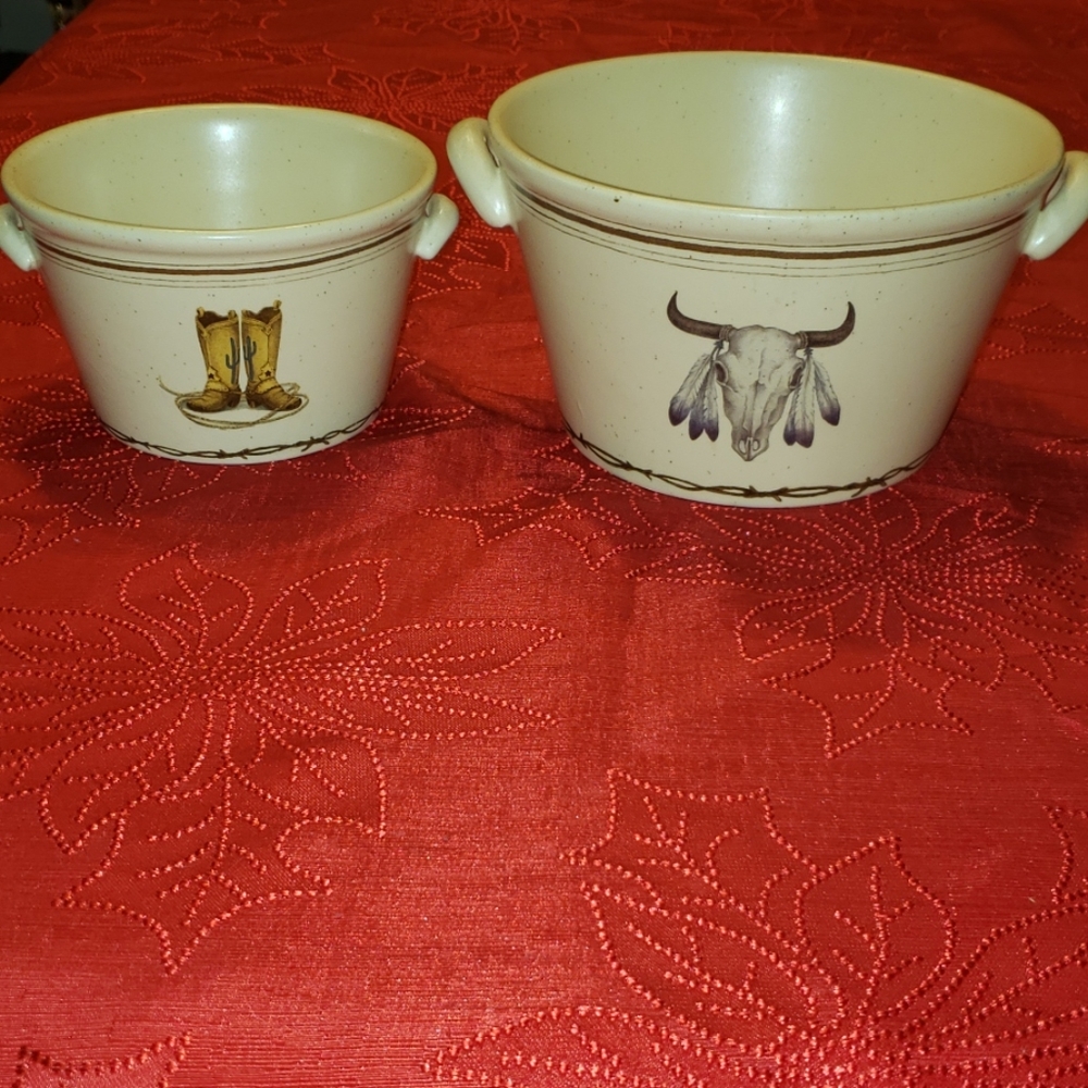 1990's Texas Bakeware 8" Bull Horns w Feathers & 6" Cowboy Boots Microwave Safe